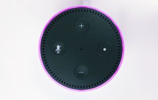 Alexa Cortana Siri Warum die Voice Search fuer SEO immer wichtiger wird 2 scaled